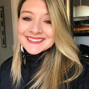 Meet your Posher, Jen